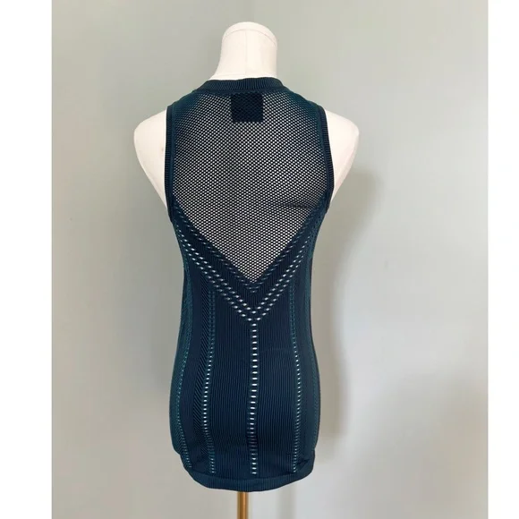 ATHLETA Oxygen Two Toned Tank in Dark Surf Teal - Picture 3 of 6